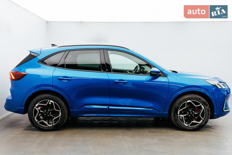 Ford Kuga - фото 4