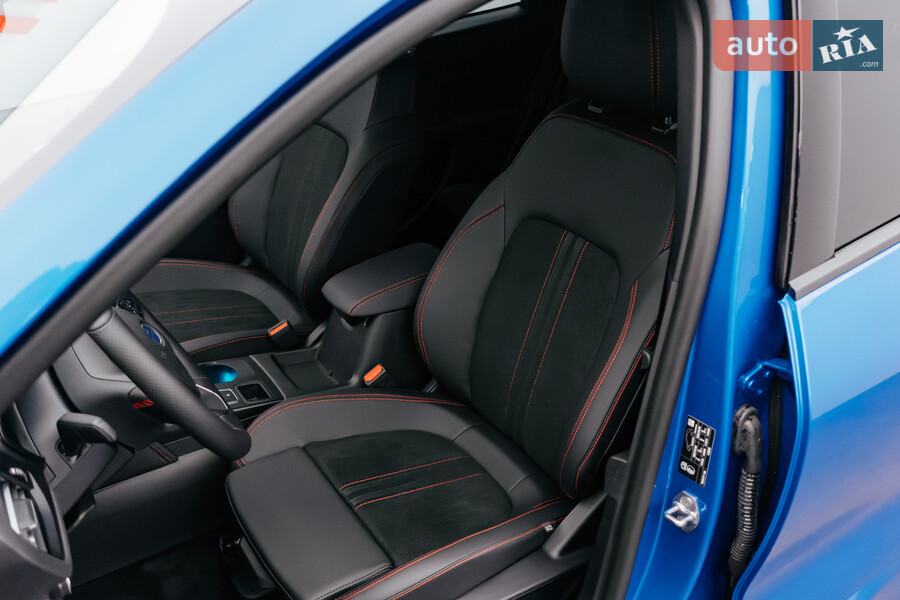 Ford Kuga - фото 12