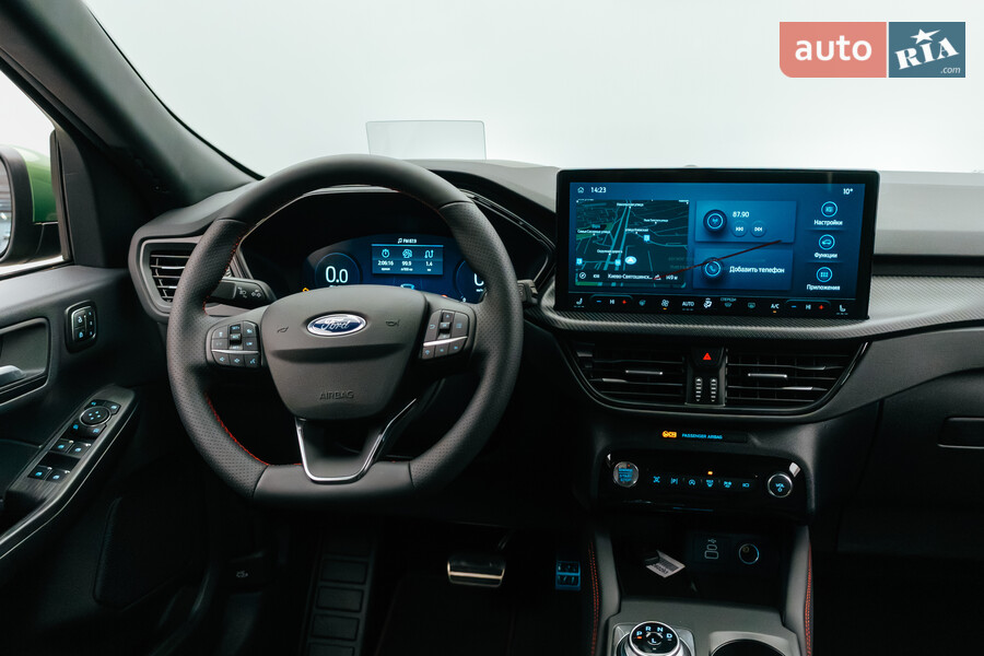 Ford Kuga - фото 16