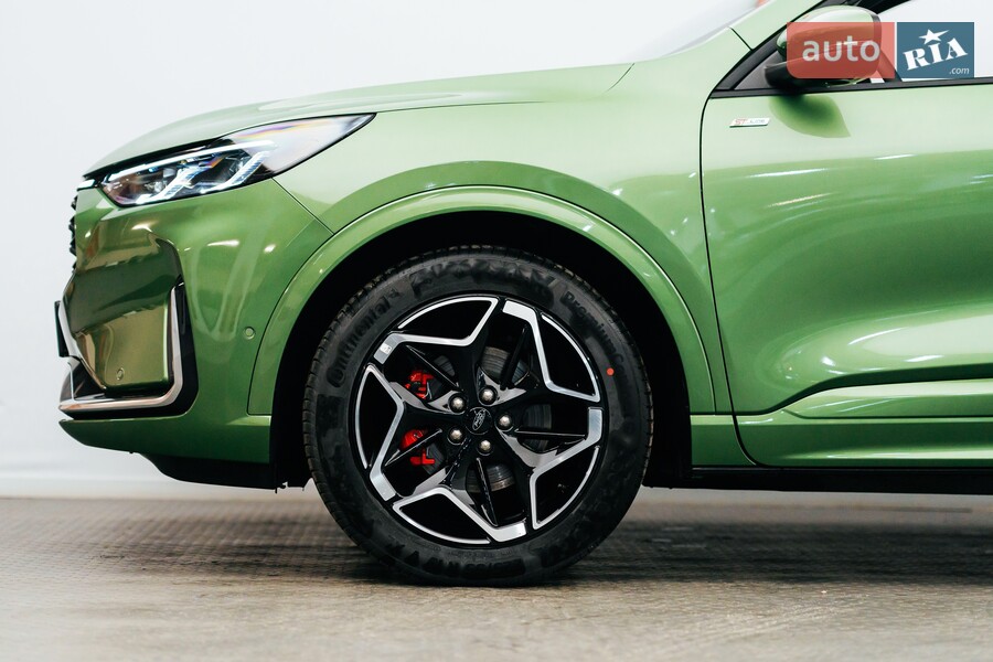 Ford Kuga - фото 9