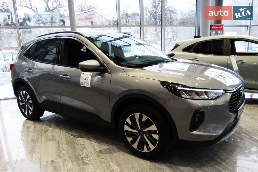 Ford Kuga - фото 3