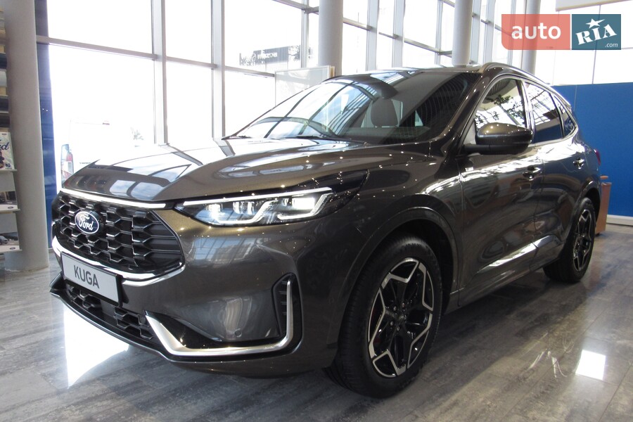 Ford Kuga - фото 7