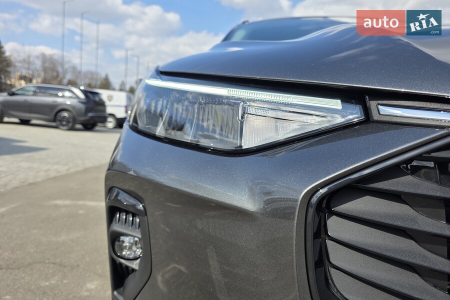 Ford Kuga - фото 9