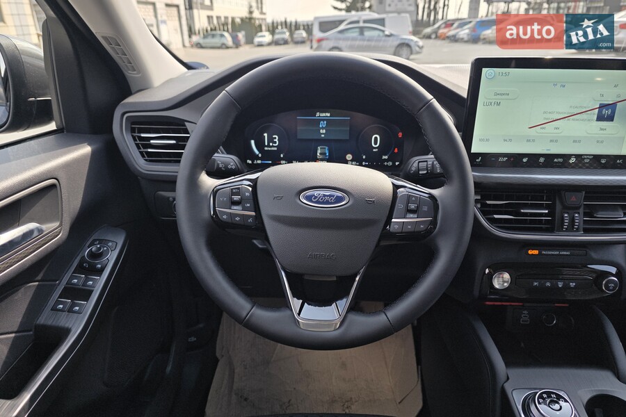 Ford Kuga - фото 16