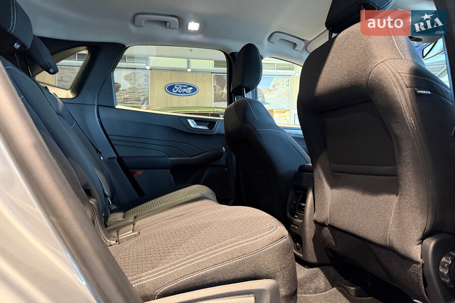 Ford Kuga - фото 21