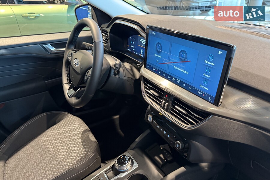 Ford Kuga - фото 25