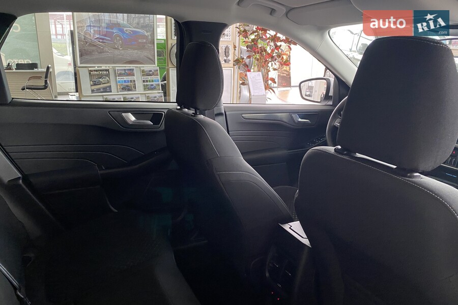 Ford Kuga - фото 9