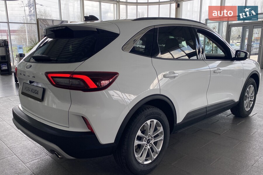 Ford Kuga - фото 5