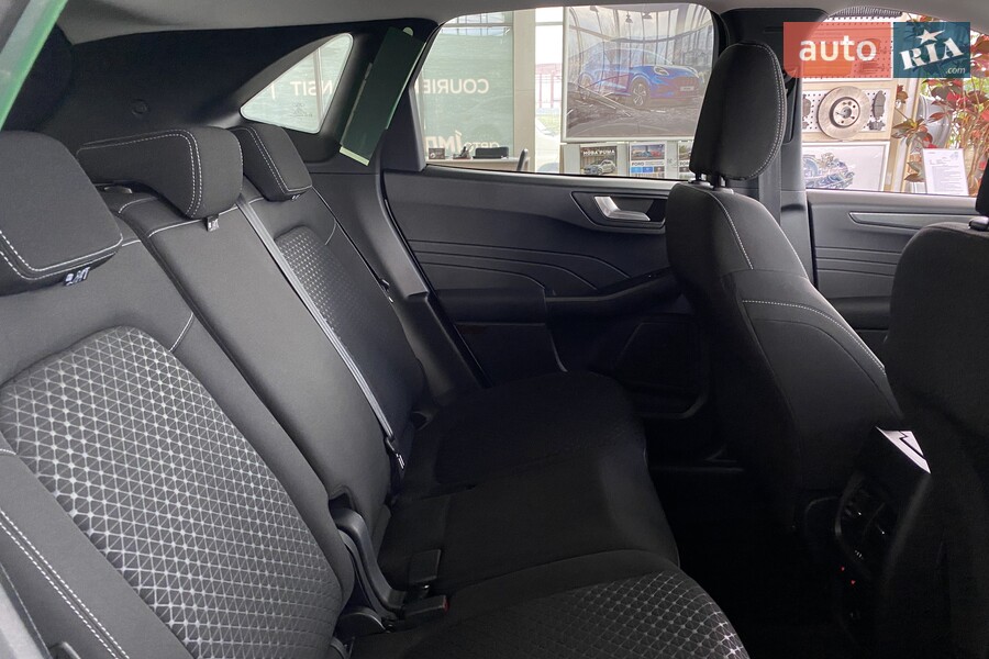 Ford Kuga - фото 20