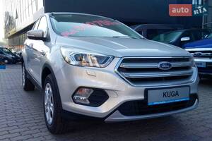 Ford Kuga 2018 року