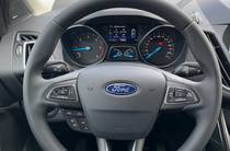 Ford Kuga Lux