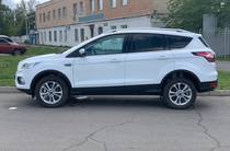 Ford Kuga Lux