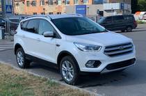 Ford Kuga Lux