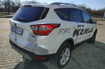 Ford Kuga Lux