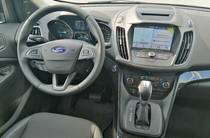 Ford Kuga Lux