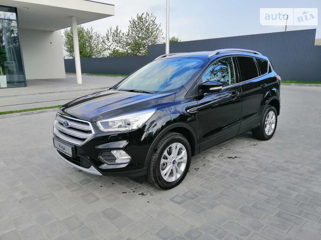 Ford Kuga Lux