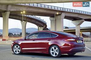 Ford Mondeo 2018 року
