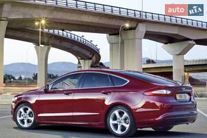 Ford Mondeo 2018 року