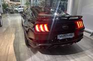 Ford Mustang GT Base