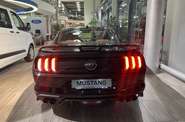 Ford Mustang GT Base