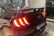 Ford Mustang GT Base