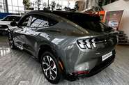 Ford Mustang Mach-E - фото 3