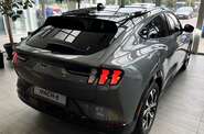 Ford Mustang Mach-E - фото 7