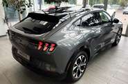 Ford Mustang Mach-E - фото 6