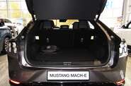 Ford Mustang Mach-E - фото 12