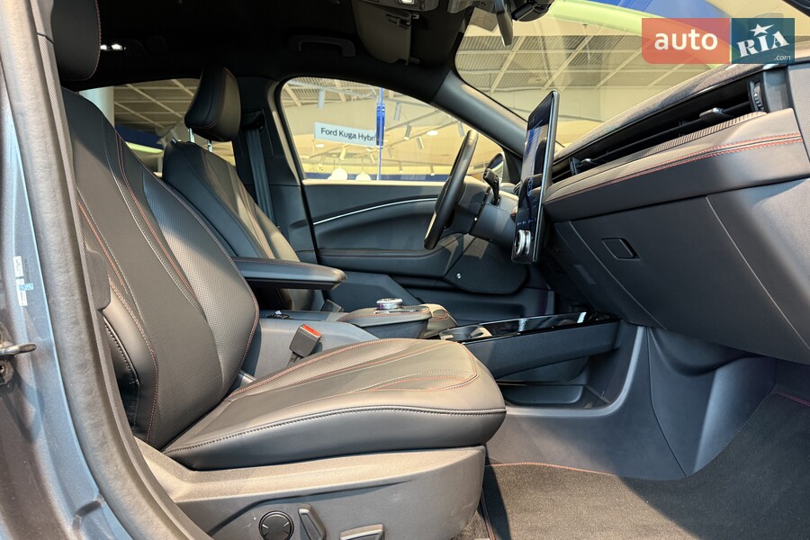 Ford Mustang Mach-E - фото 20