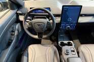 Ford Mustang Mach-E - фото 29
