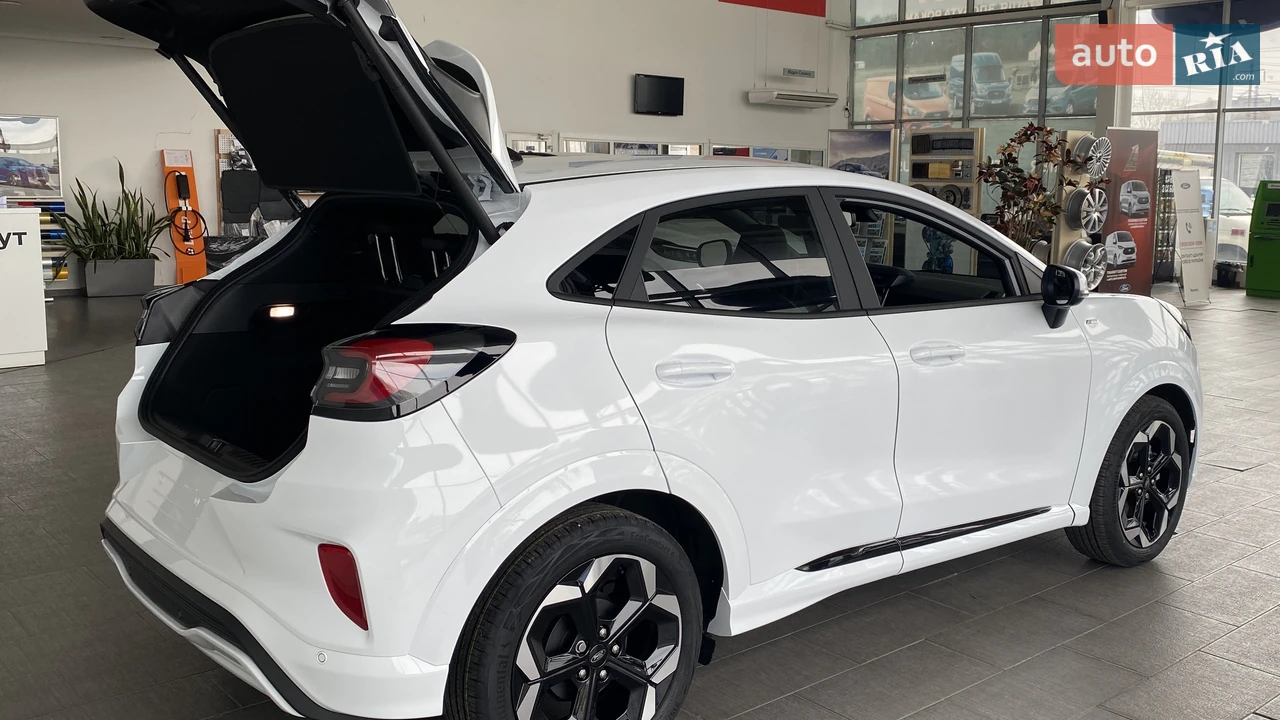 Ford-23