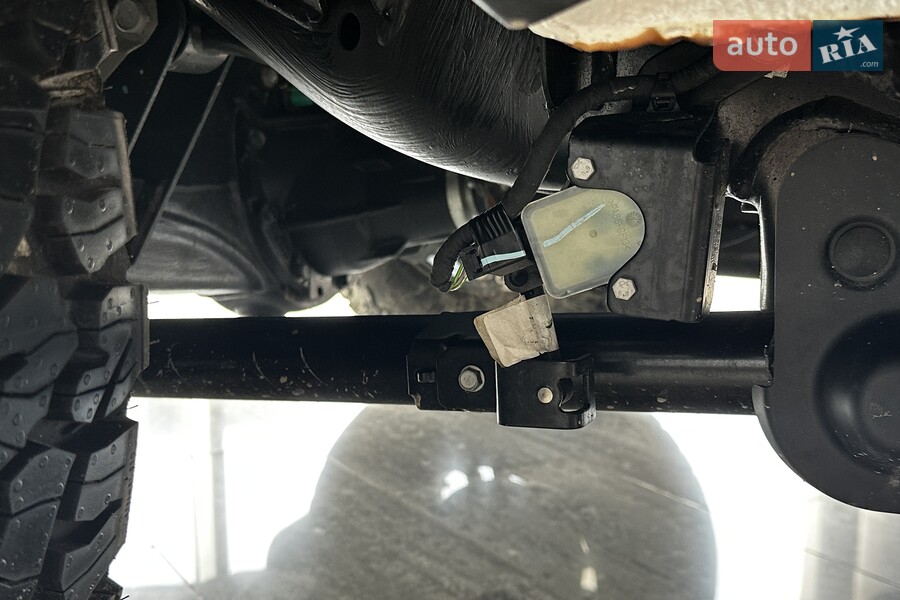 Ford Ranger Raptor - фото 29