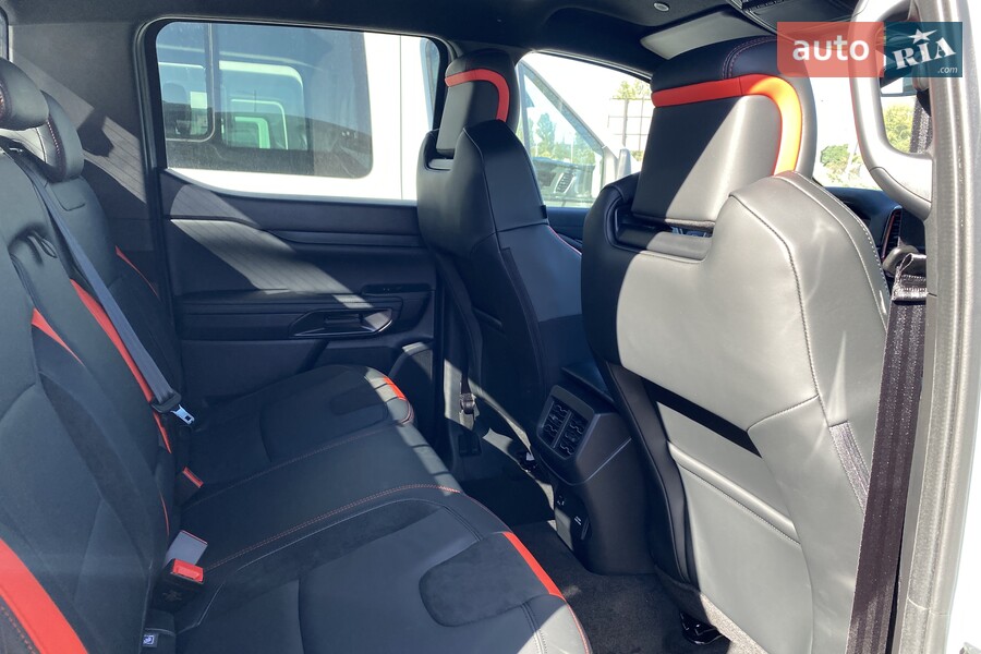 Ford Ranger Raptor - фото 23