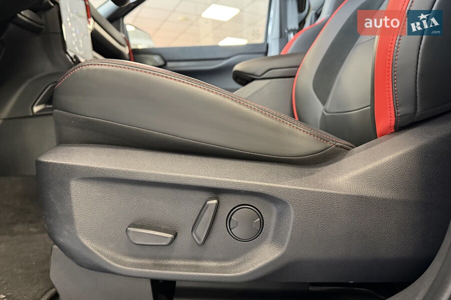 Ford Ranger Raptor - фото 30