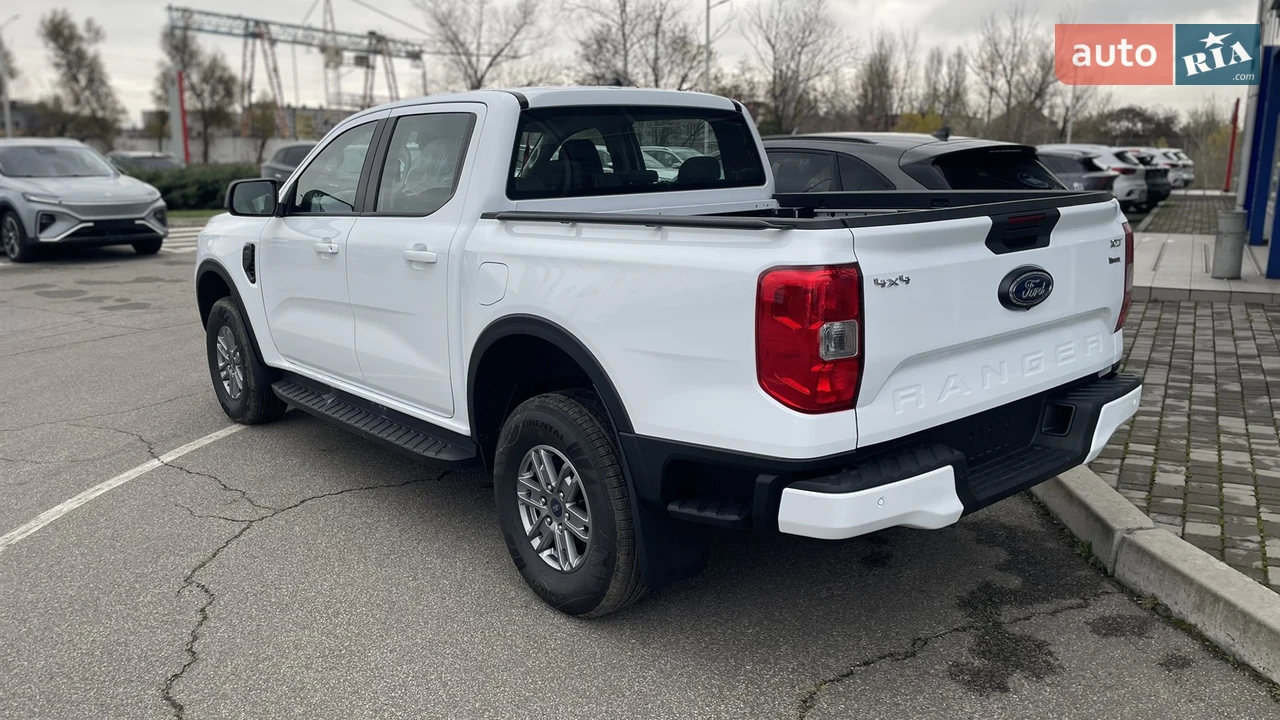 Ford-4