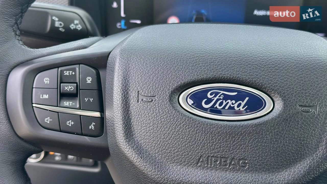 Ford-25