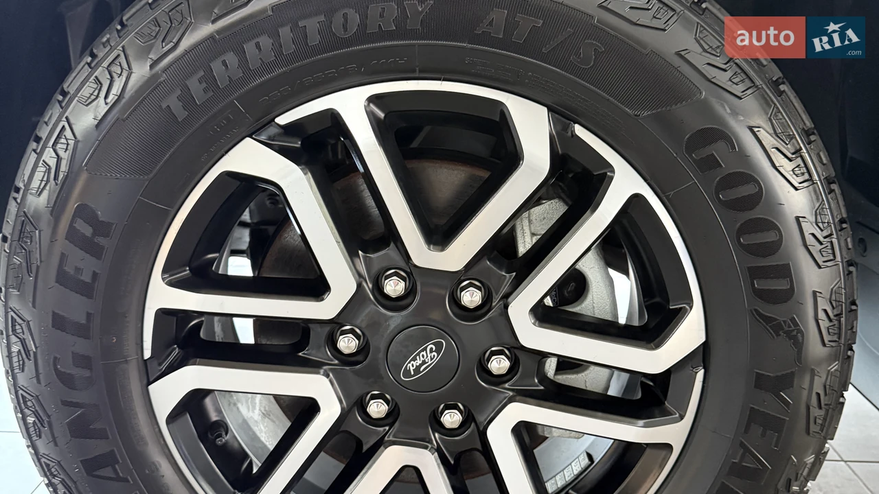 Ford-0