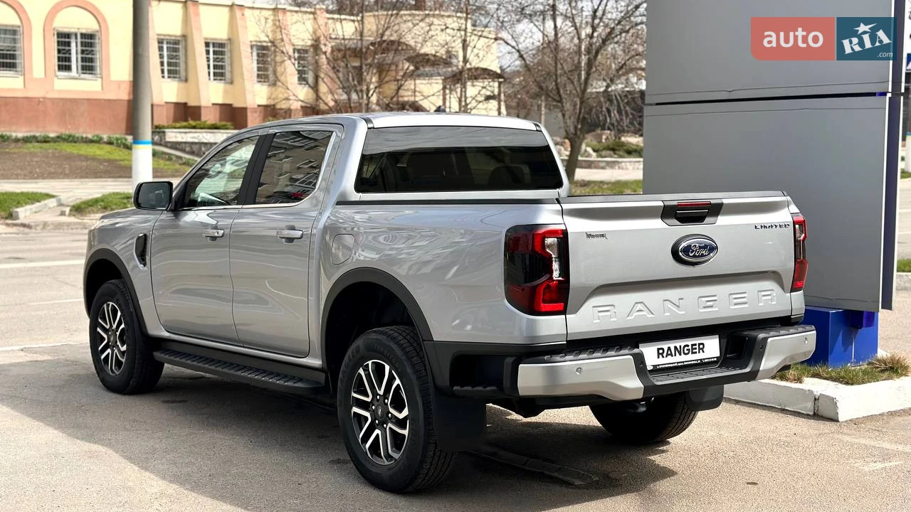 Ford-22
