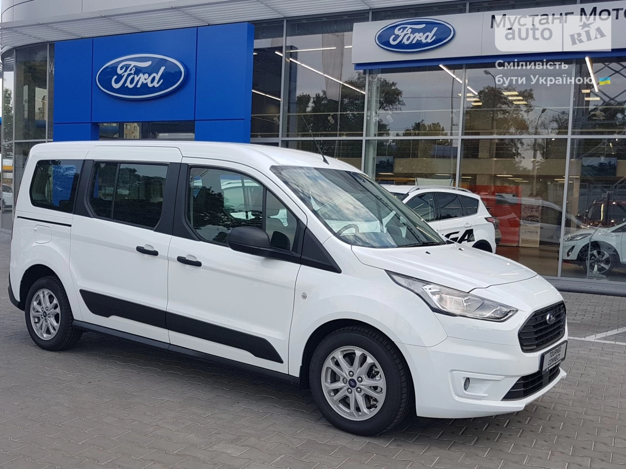 Ford Tourneo Connect пасс. Trend