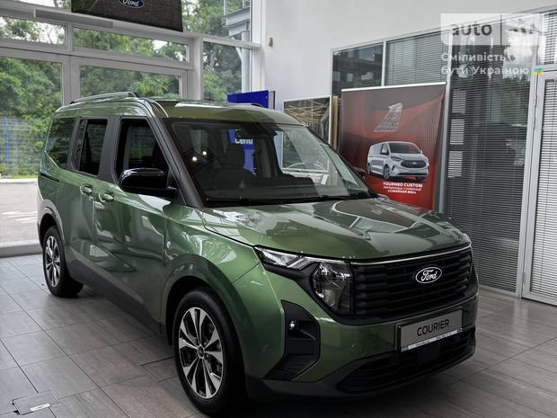 Ford Tourneo Courier 2025
