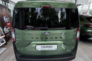 Ford Tourneo Courier Titanium