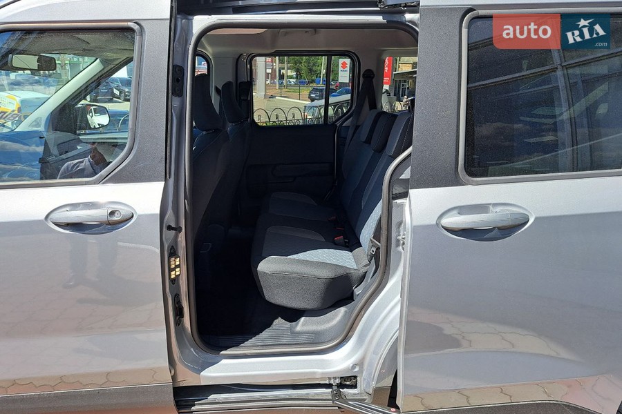Ford Tourneo Courier - фото 9