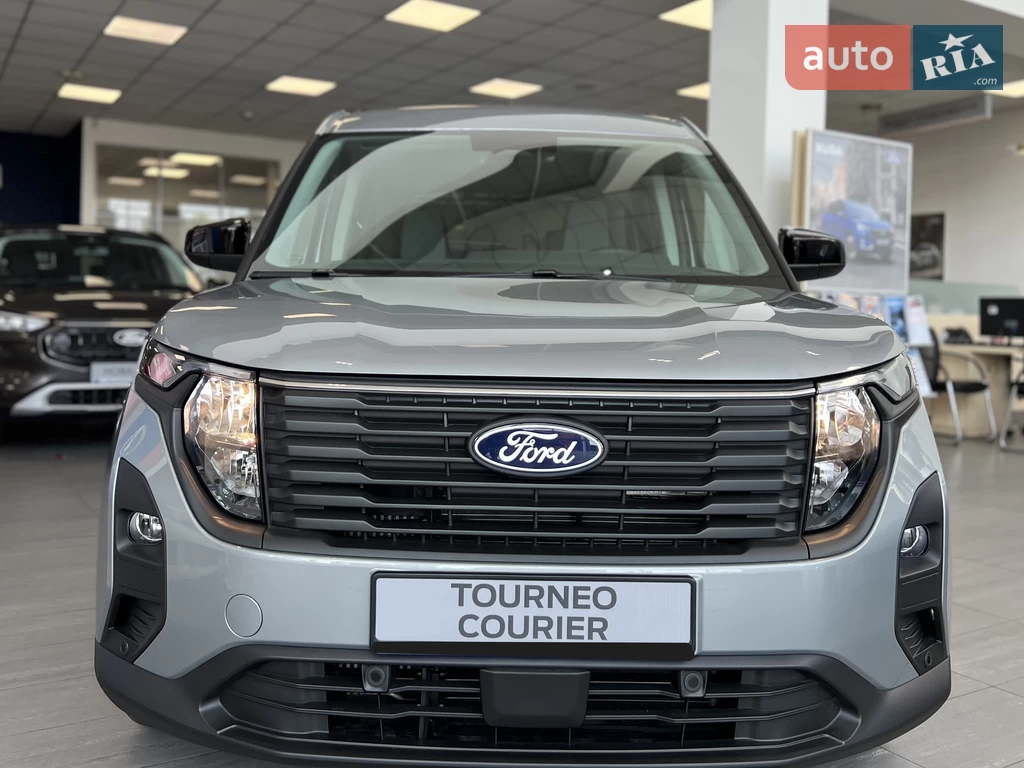 Ford Tourneo Courier Titanium