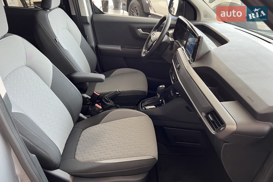 Ford Tourneo Courier - фото 19