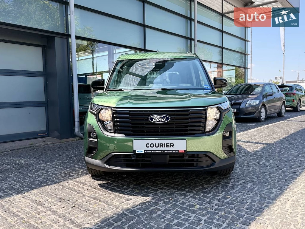 Ford Tourneo Courier Titanium