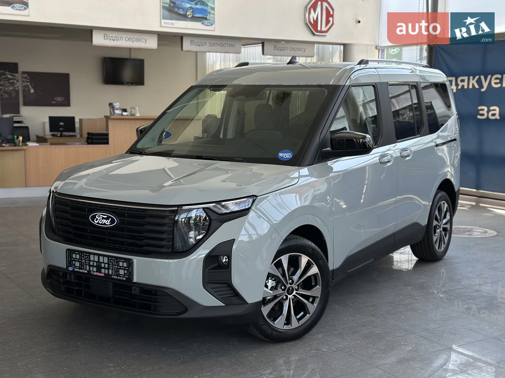 Ford Tourneo Courier Titanium