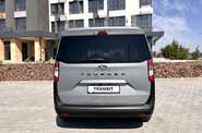 Ford Tourneo Courier Titanium