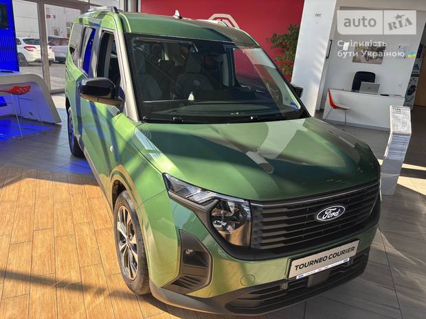 Ford Tourneo Courier 2025