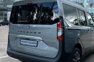 Ford Tourneo Courier Titanium